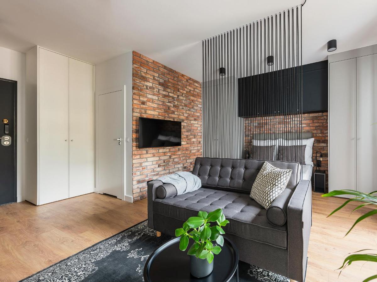 Yoursecondflat Grzybowska Metropoint Varşovia Exterior foto