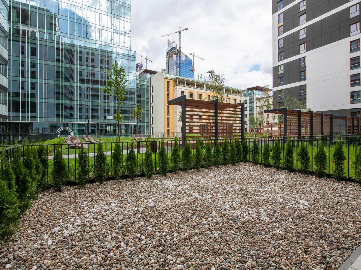 Yoursecondflat Grzybowska Metropoint Varşovia Exterior foto