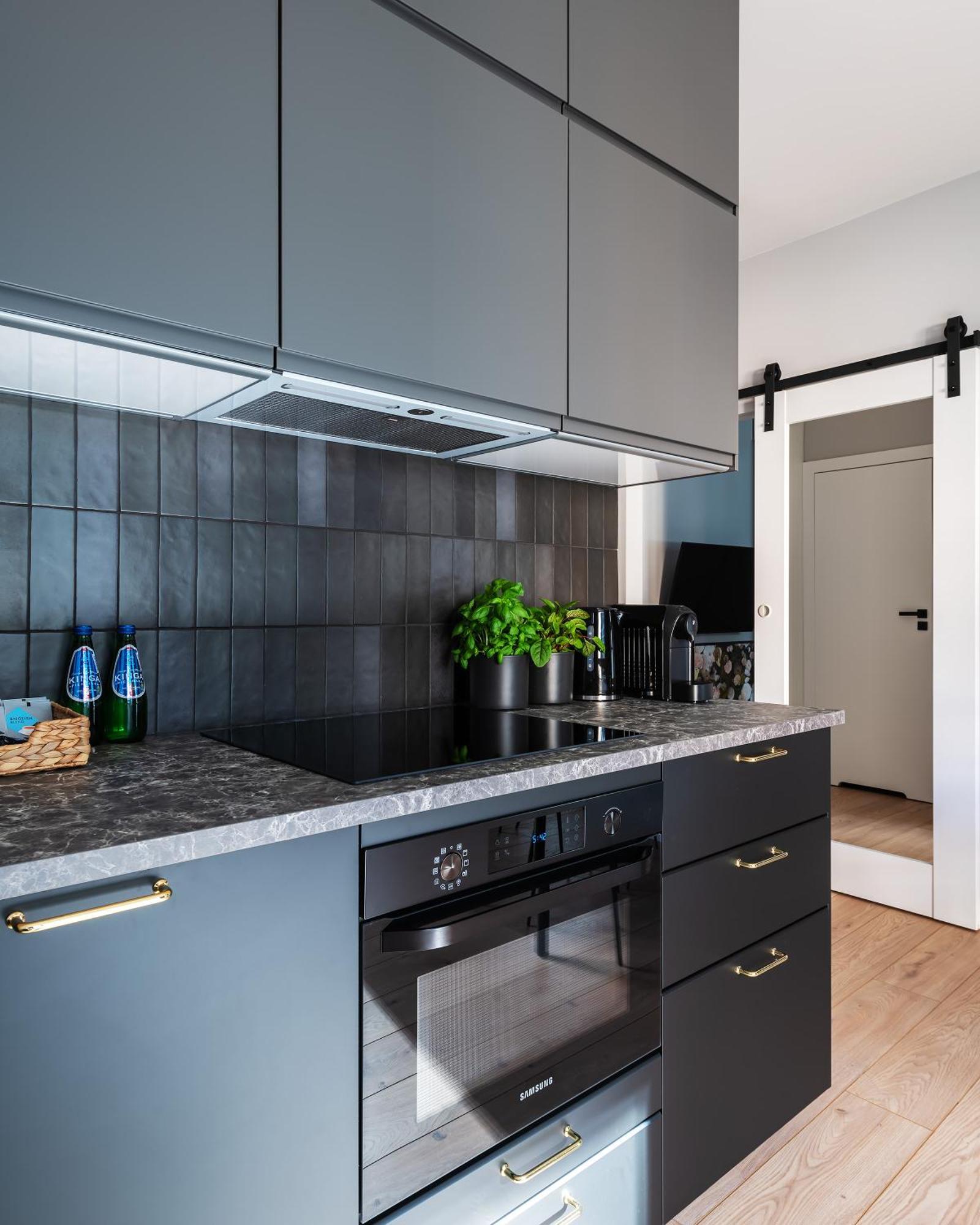 Yoursecondflat Grzybowska Metropoint Varşovia Exterior foto